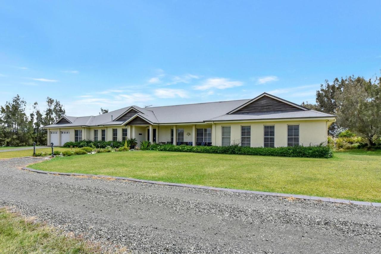 Silver Springs 6Br Luxury Homestead Rothbury Exteriör bild