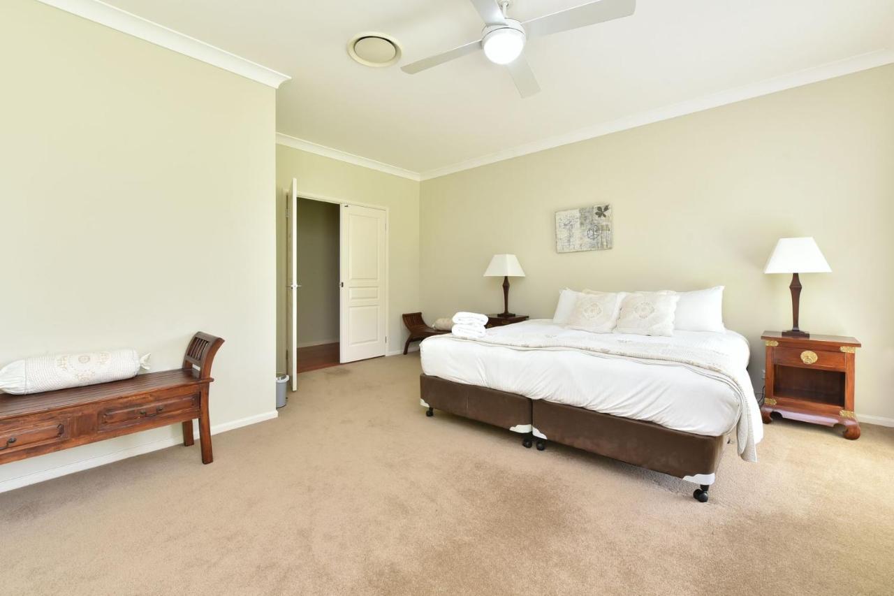 Silver Springs 6Br Luxury Homestead Rothbury Exteriör bild
