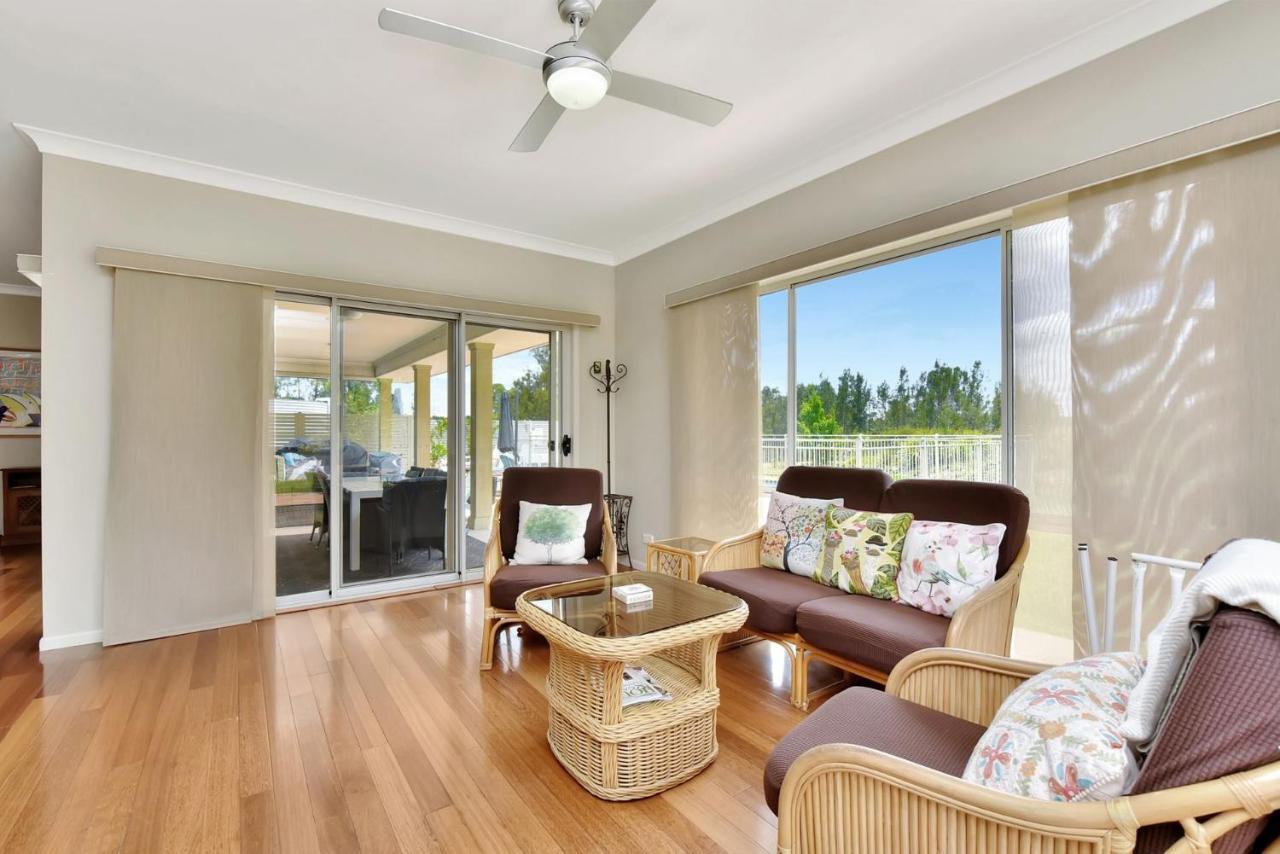 Silver Springs 6Br Luxury Homestead Rothbury Exteriör bild