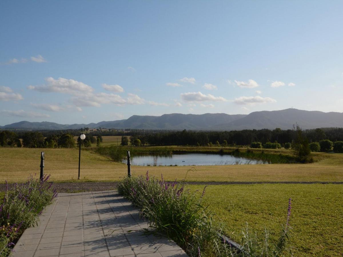 Silver Springs 6Br Luxury Homestead Rothbury Exteriör bild
